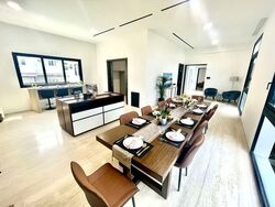 Henry Park (D10), Detached #573893621